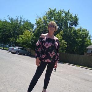 Meet your Posher, Candy